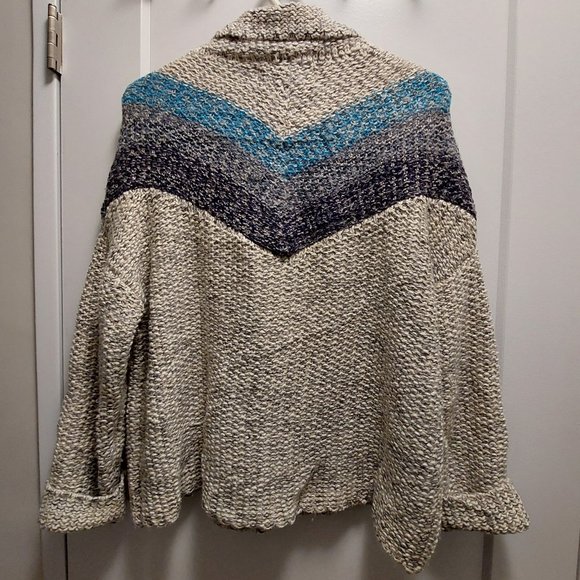 Vintage Havana Gray and Blue Cowl Neck Sweater - Picture 3 of 13